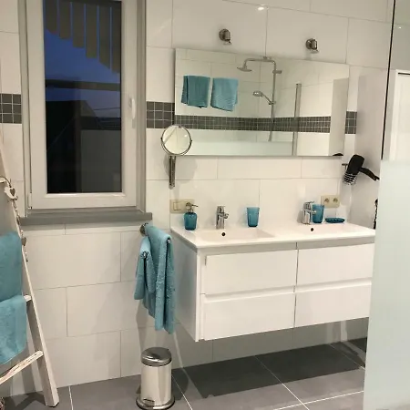 La Colombe לינה וארוחת בוקר פרנקורשנס