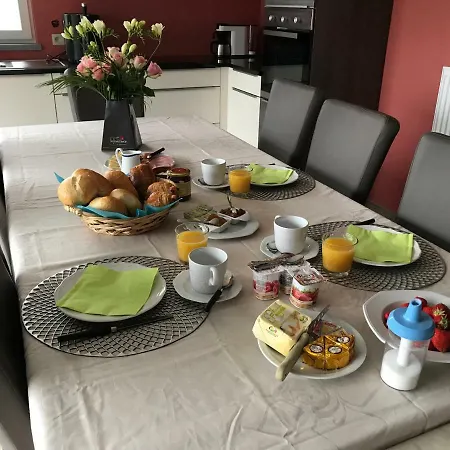 La Colombe לינה וארוחת בוקר