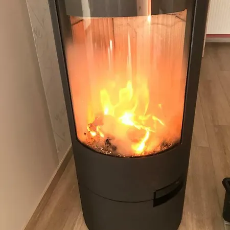 לינה וארוחת בוקר La Colombe 4*