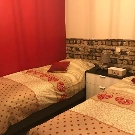 La Colombe Bed & Breakfast *